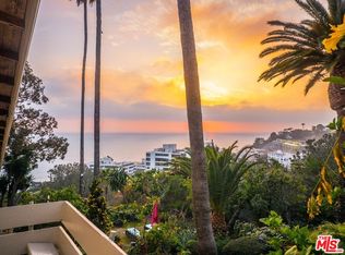 17050 W Sunset Blvd APT A, Pacific Palisades, CA 90272