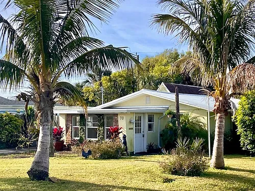 70 Brooks Dr Photo 1
