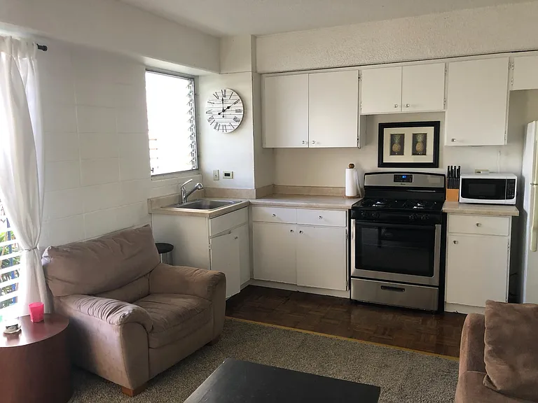 448 Namahana St #303 — Photo 9