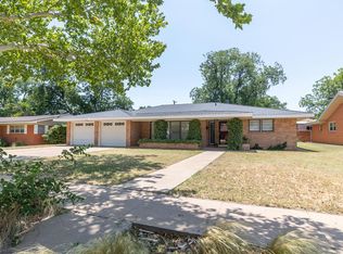 2906 33rd St, Snyder, TX 79549