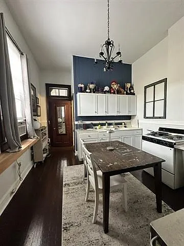 2 bed, 1.0 bath, 700 sqft, $1,385 — Photo 4