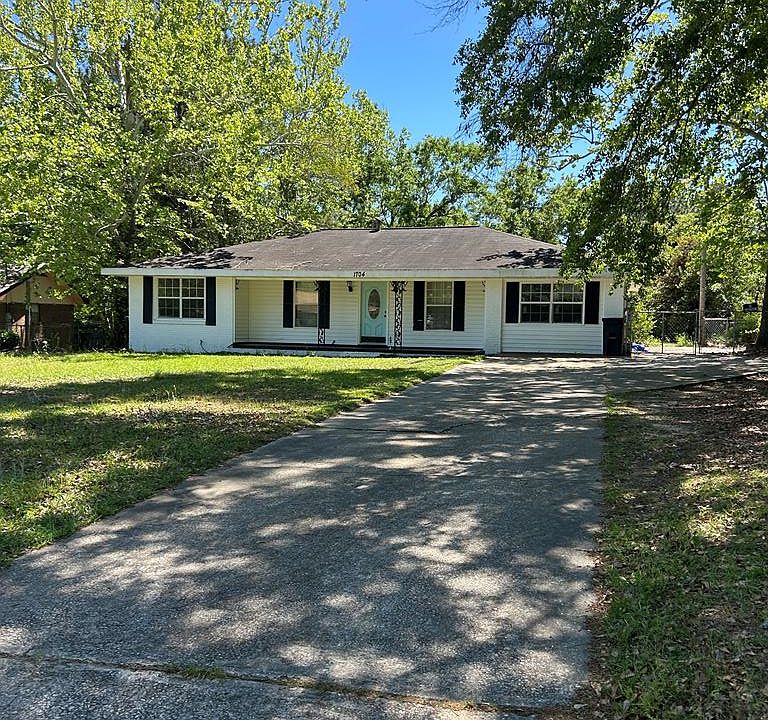 1st image of 1704 Brougham Ct