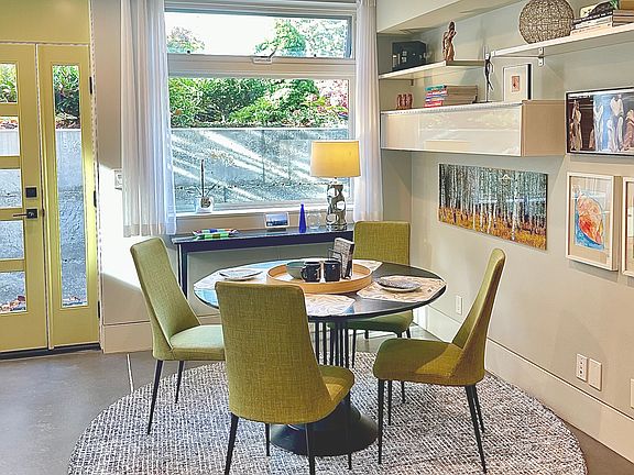 Dining table - could expand for six people