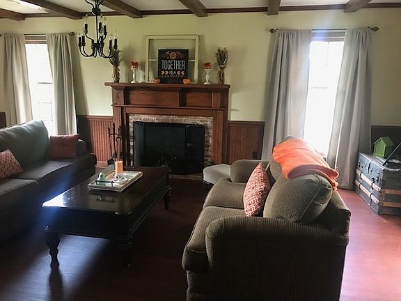 4th image of 352 Knollwood Dr