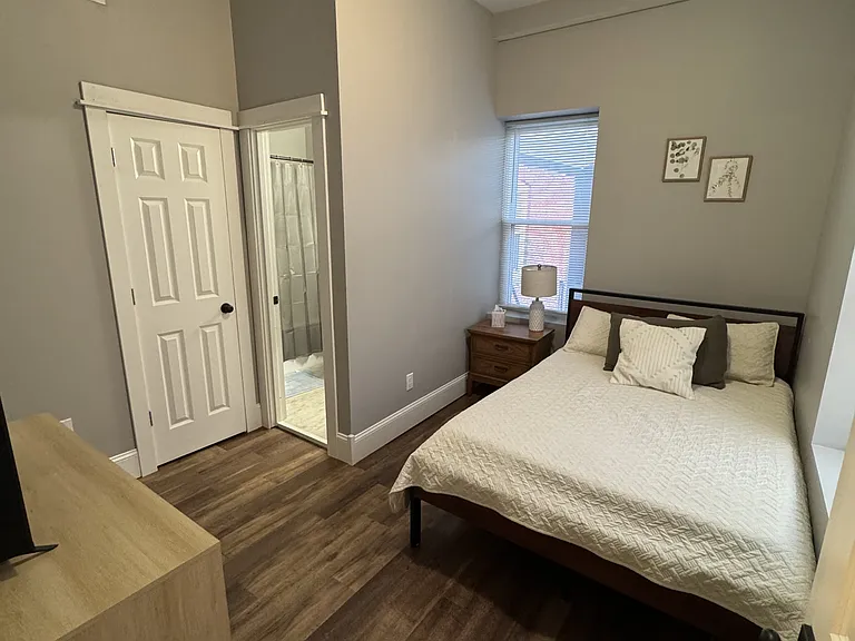 201 West Ave #11 — Photo 11