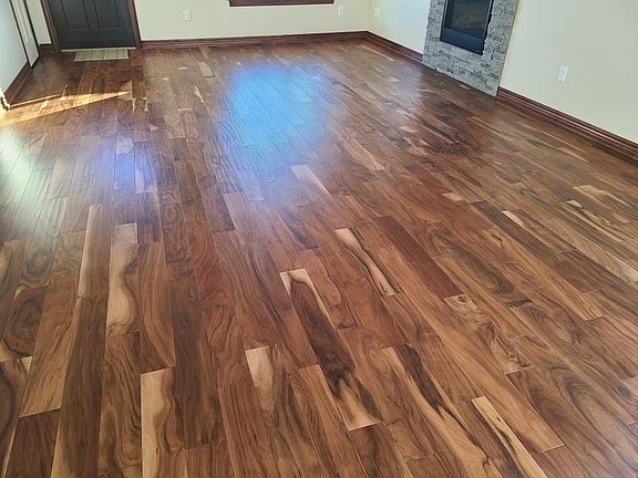 4th image of 2228 Cottonwood Ct