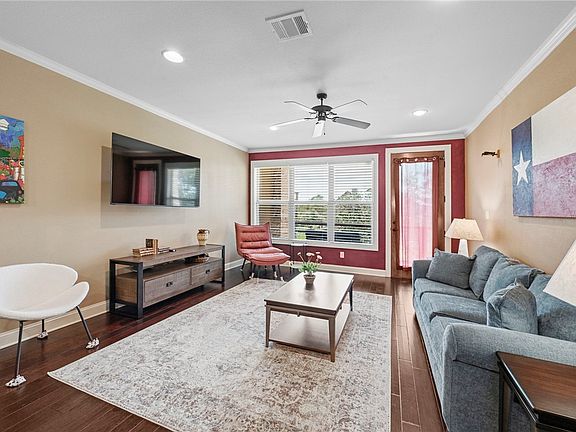 3rd image of 3208 Casita Ct Unit 322