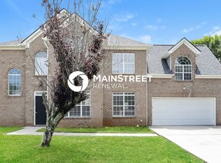 7590 Winderemere Dr, Riverdale, GA 30274