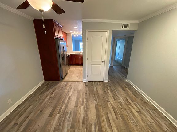 2nd image of 2081 Whitman Way #414