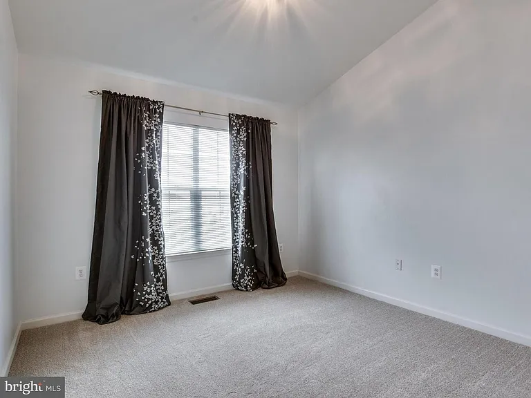 12806 Rexmore Dr #12806 — Photo 22