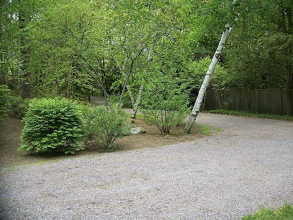 3-4 car driveway