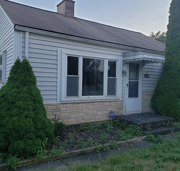 1st image of 366 Avery Ave