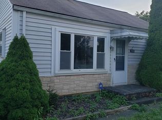 366 Avery Ave, Bedford, OH