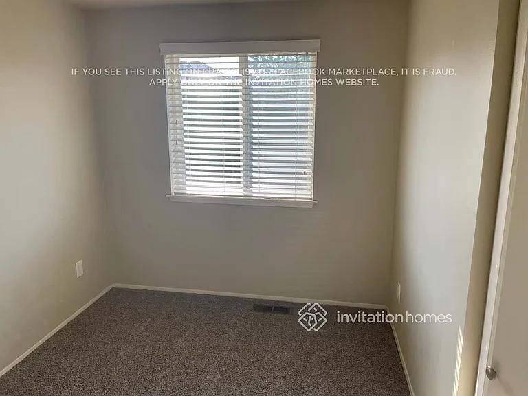 4206 N Pearl St — Photo 10