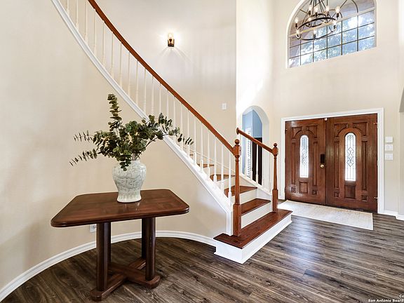 4th image of 18102 Veranda Lane