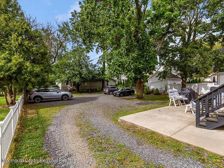 506 Ludlow Ave #WINTER ONLY — Photo 23