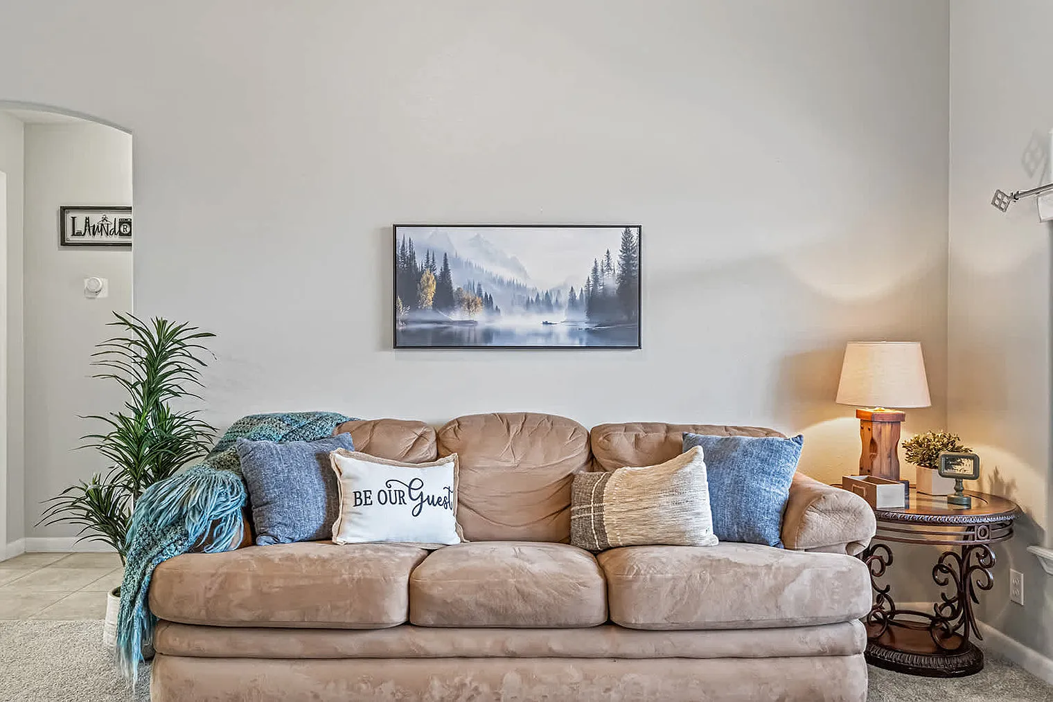 3 bed, 2.0 bath, $5,320 — Photo 3