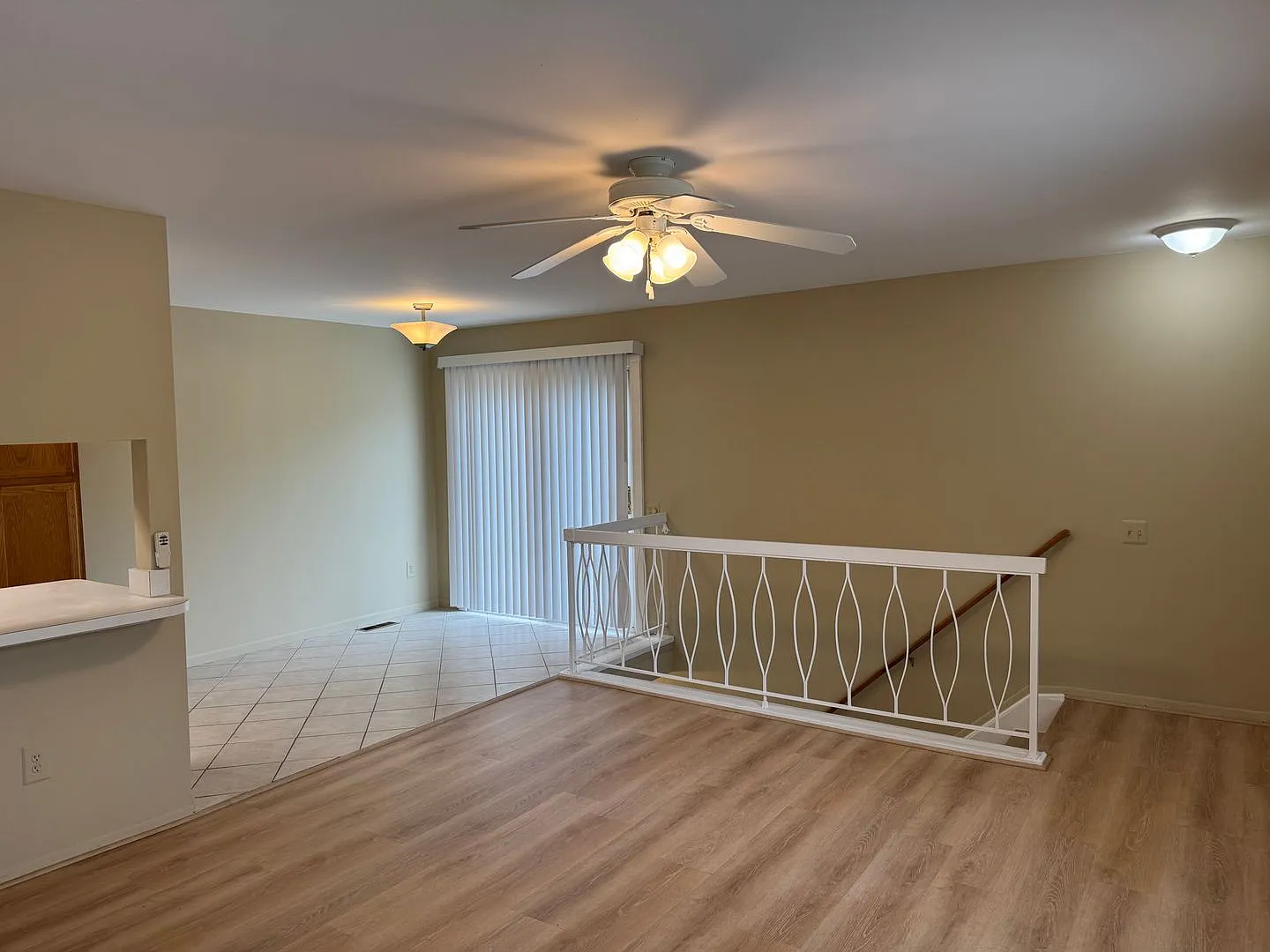 Updated 2-Bedroom Condo in Keatington Move-In Ready! — Photo 4
