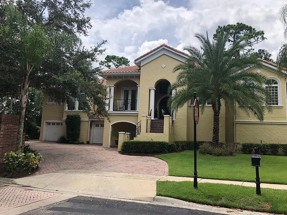 298 Lakay Pl