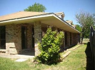 1129 Woody Rd, Dallas, TX 75253