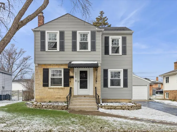 1226 Highridge Pkwy, Westchester, IL 60154