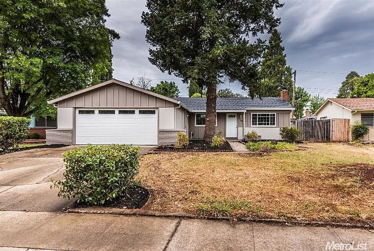 1st image of 2944 Hunt Dr