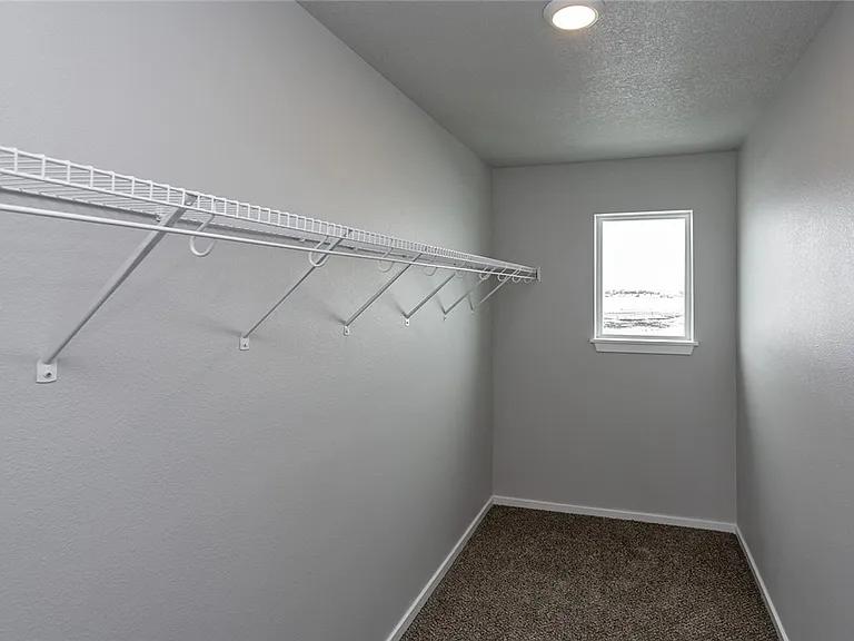 236 NW Greenwood Pl — Photo 14