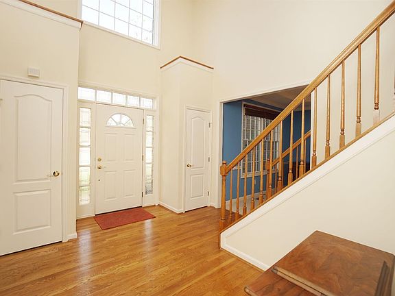2nd image of 2295 Endovalley Dr