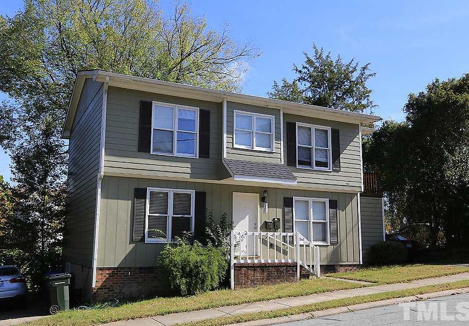 1st image of 204 N Roberson St #A