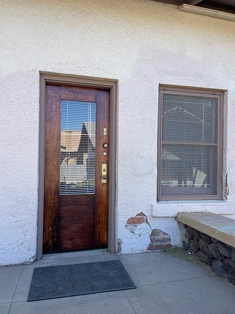 1st image of 933 N 6th Ave #C