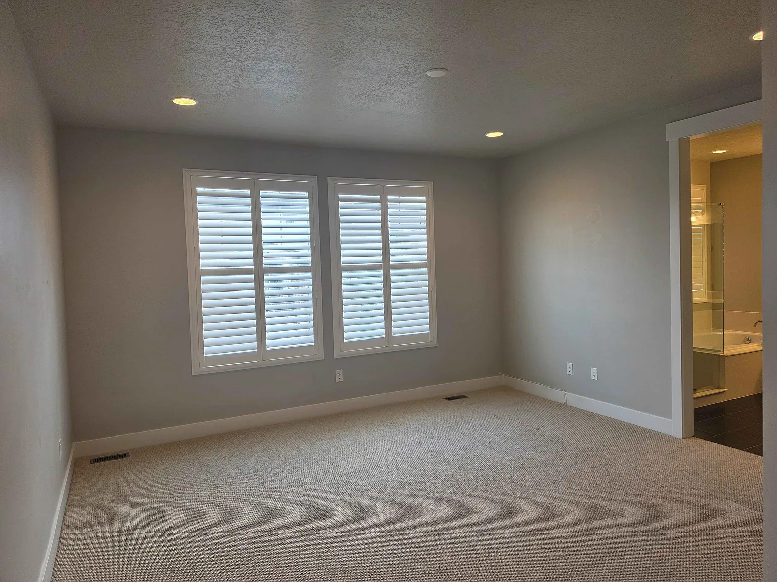 1 bed, 4277 sqft, $950 — Photo 3