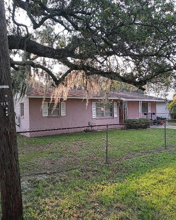 1st image of 718 SAVANNAH AVENUE
