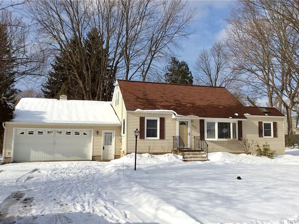 1st image of 221 Kies Dr