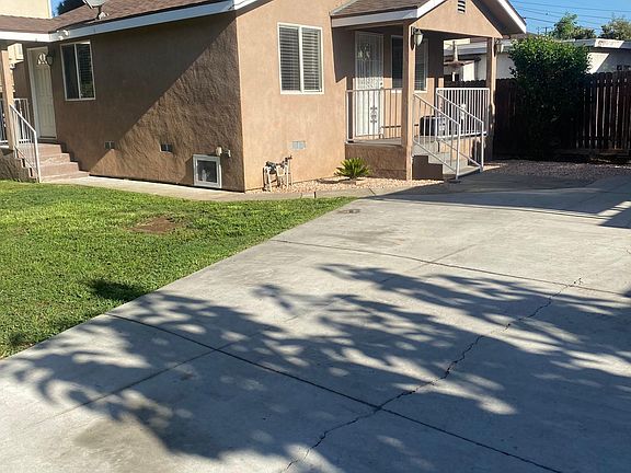 3rd image of 1061 S Alma Ave