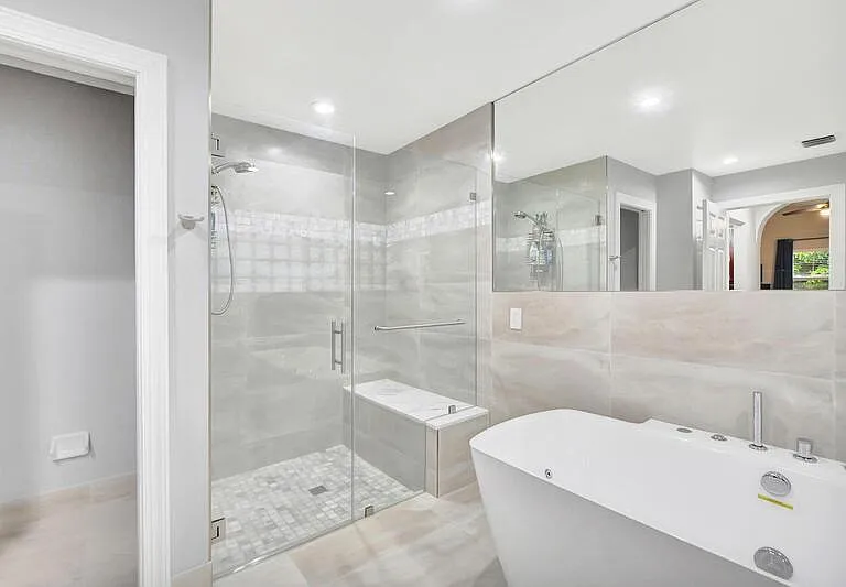 22687 Royal Crown Ter E — Photo 24