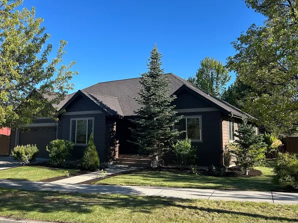 20877 Top Knot Ln, Bend, OR 97701