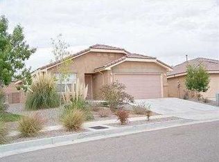 1009 Kanaga Dr NW, Albuquerque, NM 87120