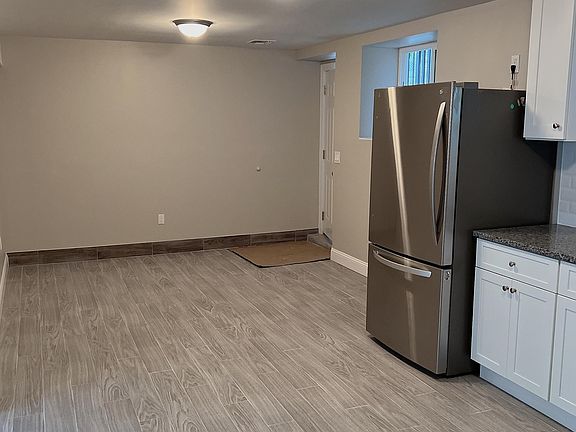 3rd image of 42 Atlantic Ave #Basement