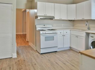 3006 N Sheffield Ave APT 3, Chicago, IL 60657