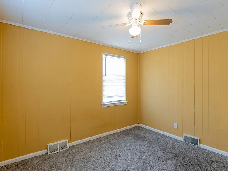7101 Dorel St — Photo 21