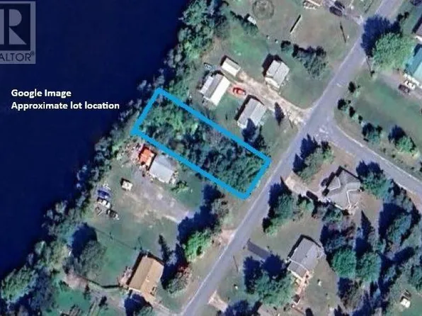 34 Mississagi Cres, Huron Shores, ON P0R 1H0