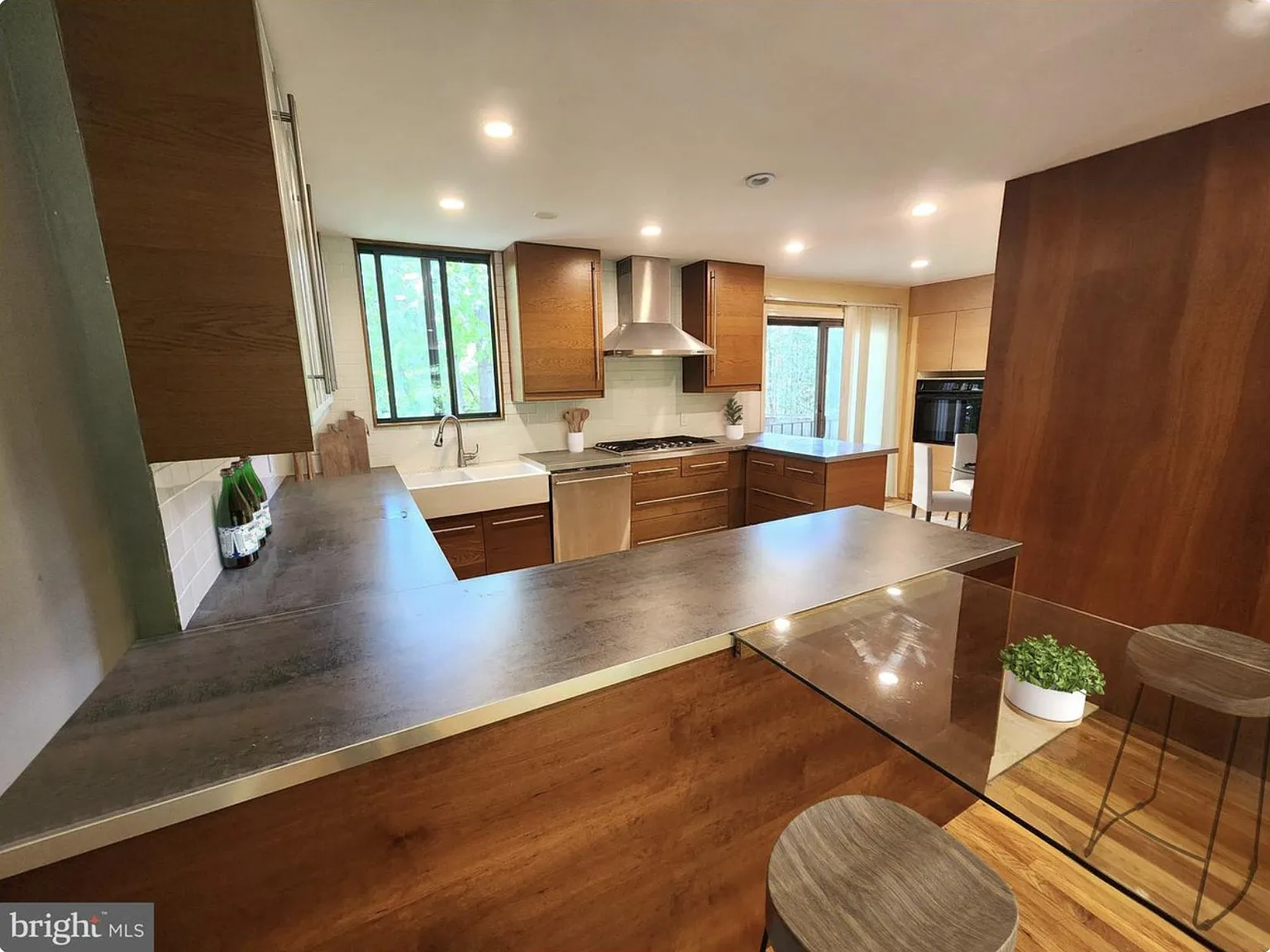 7950 Inverness Ridge Rd — Photo 4