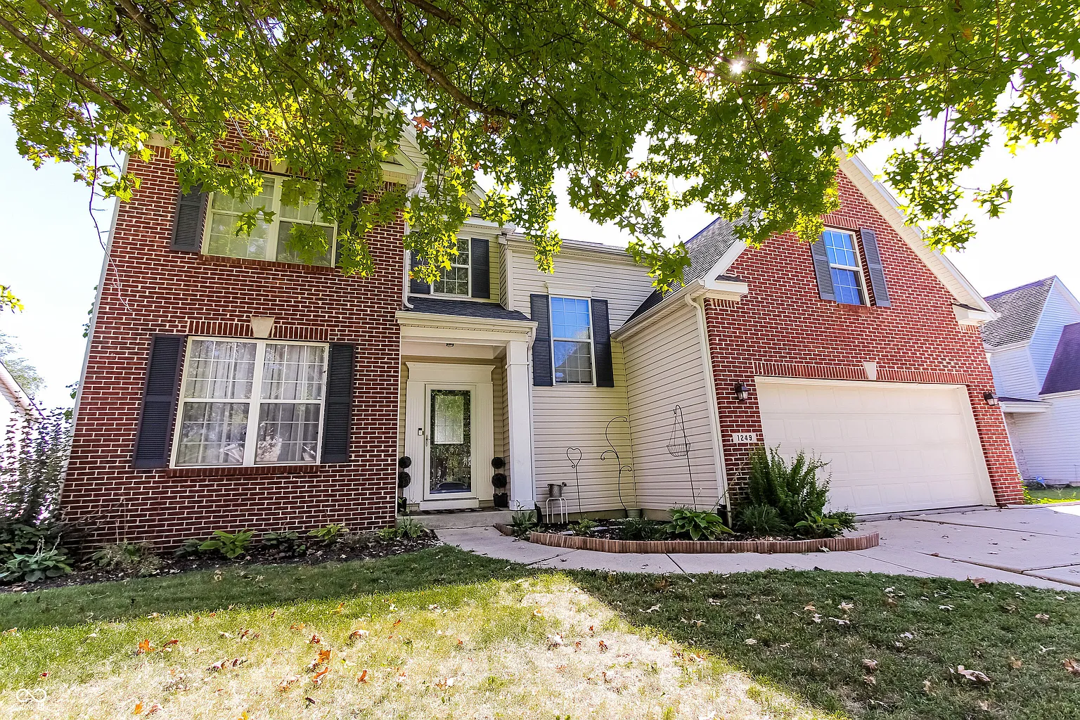 1249 Tenor Pl photo 1