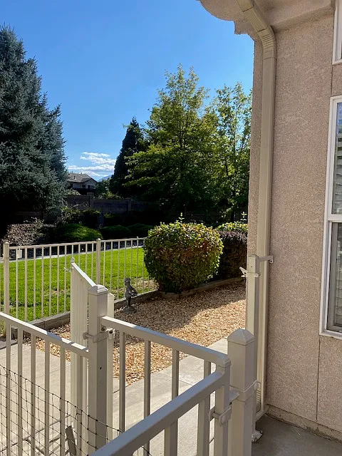 2 bed, 1521 sqft, $2,550 — Photo 3