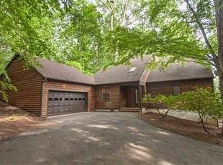 445 Mallard Lake Dr, Earlysville, VA