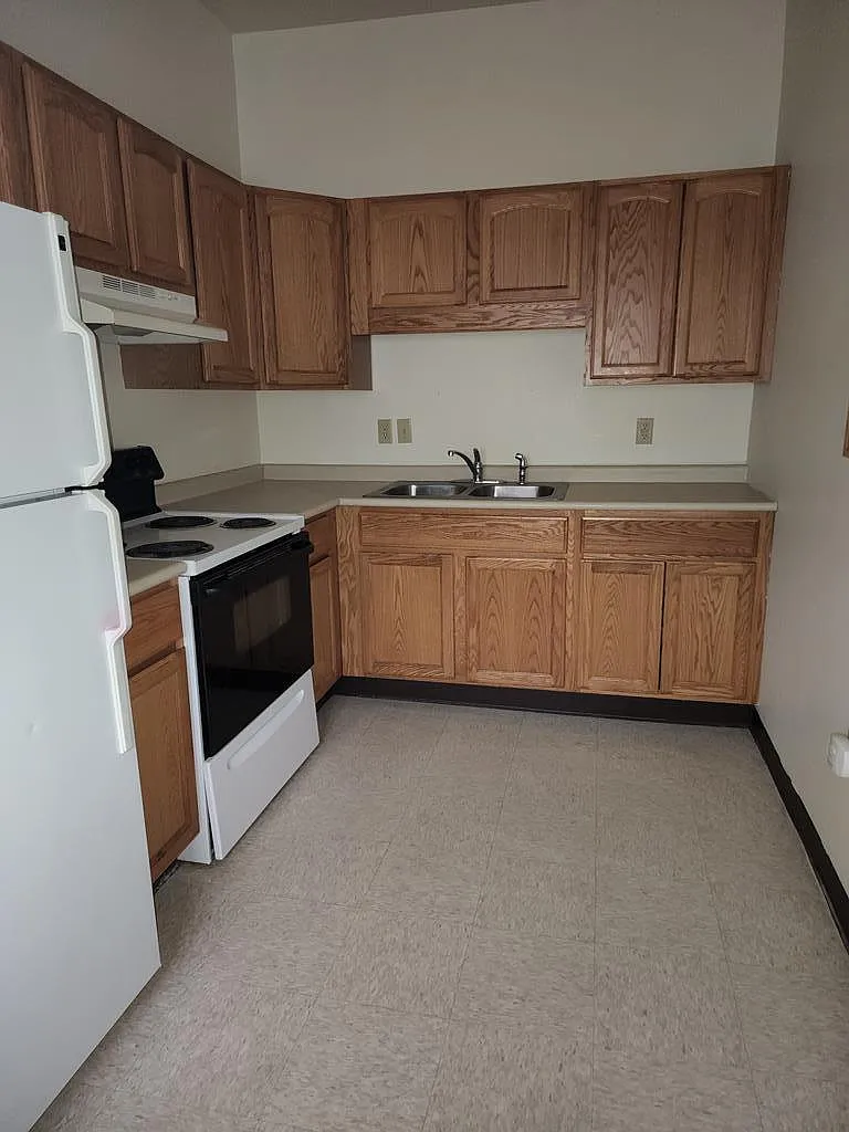 1 bed, 850 sqft, $800 — Photo 2