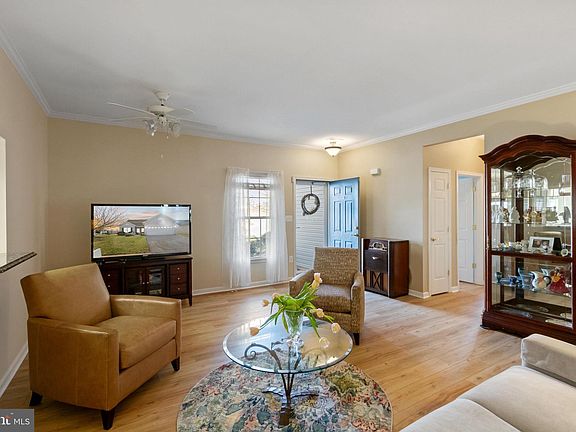 5th image of 11111 Donita Ct