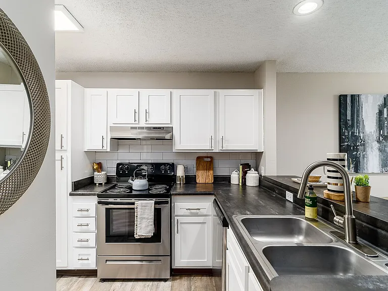 STERLING PLACE — Photo 16