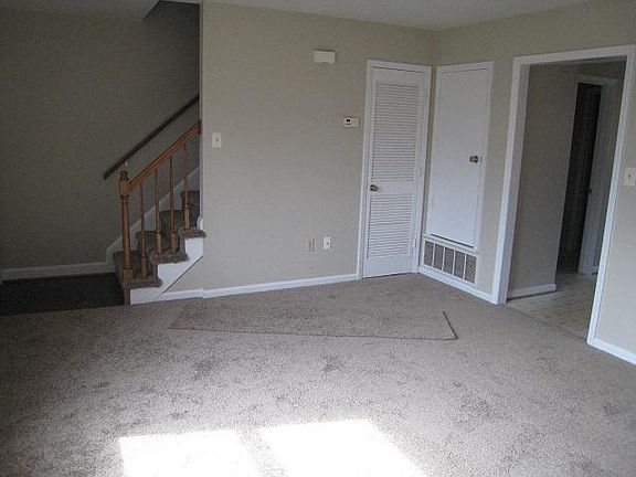 2nd image of 5318 Century Dr