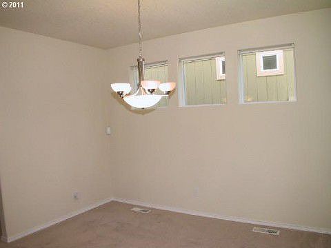 3rd image of 3403 SE Yellowbird Ave